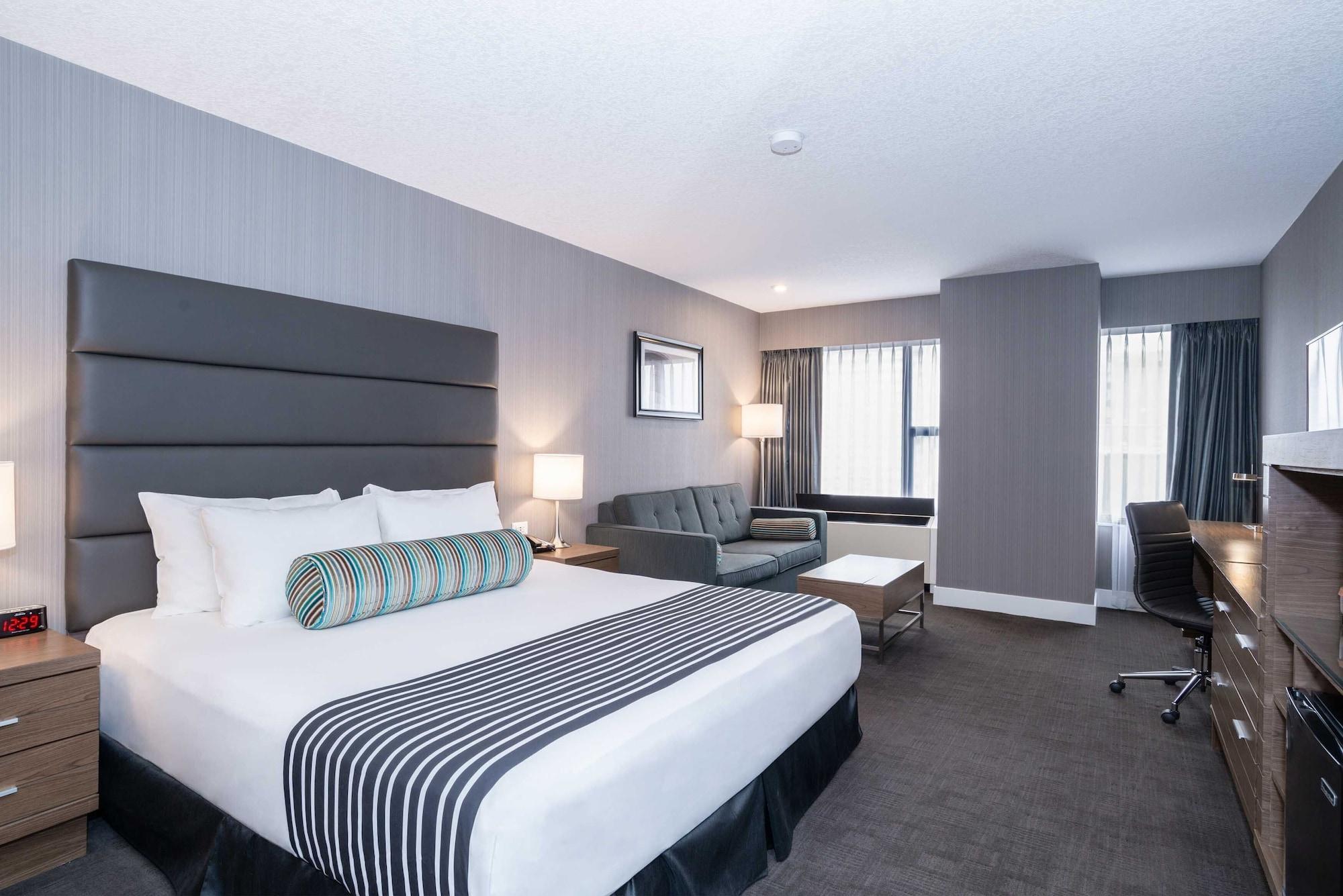 Sandman Signature Calgary Downtown Hotel Экстерьер фото